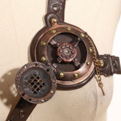 The costume was accessorized with a belt