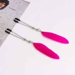 Feather clip SM nipple clip