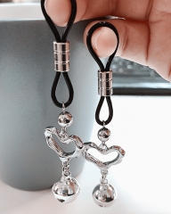 Jingle vintage breast clip